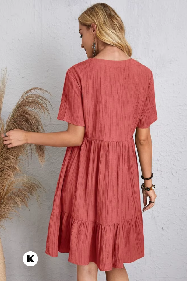 V hals model ruffle stijl jurk