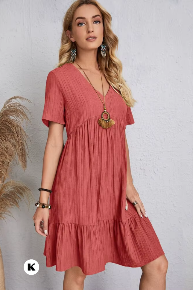 V hals model ruffle stijl jurk
