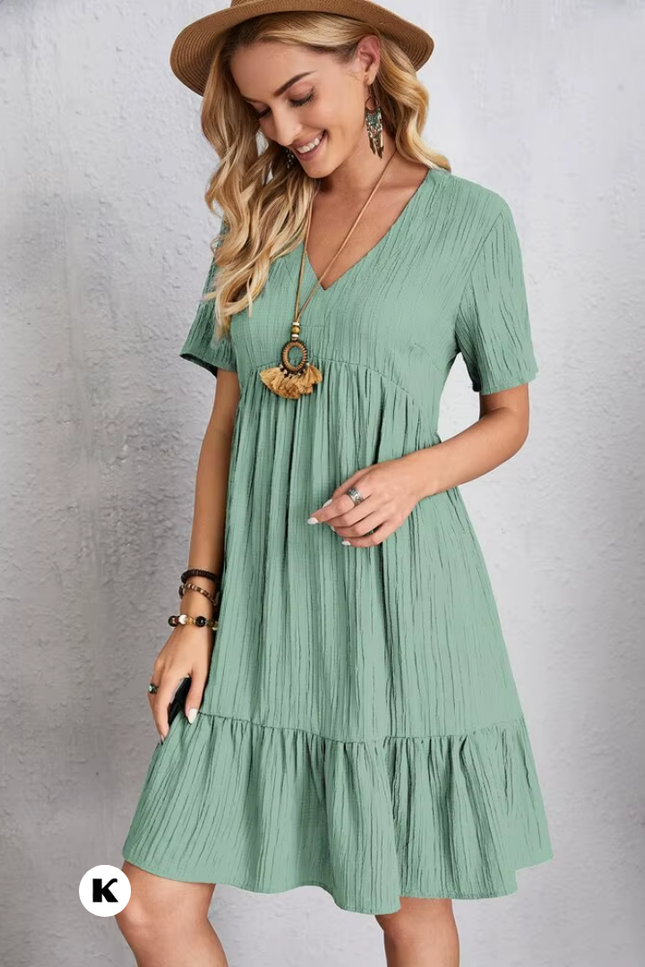 V hals model ruffle stijl jurk