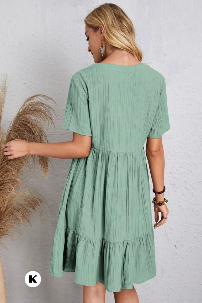 V hals model ruffle stijl jurk