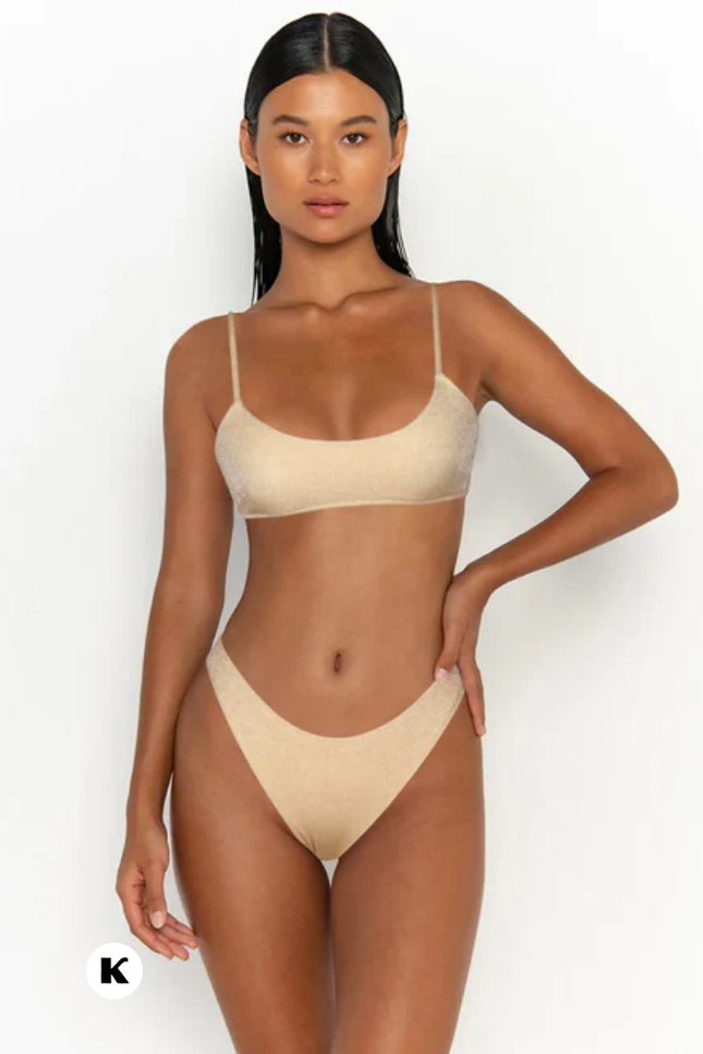 Push up low waist model bikini