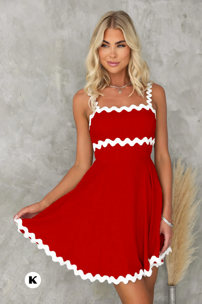 Wave printed model mid-lengte jurk