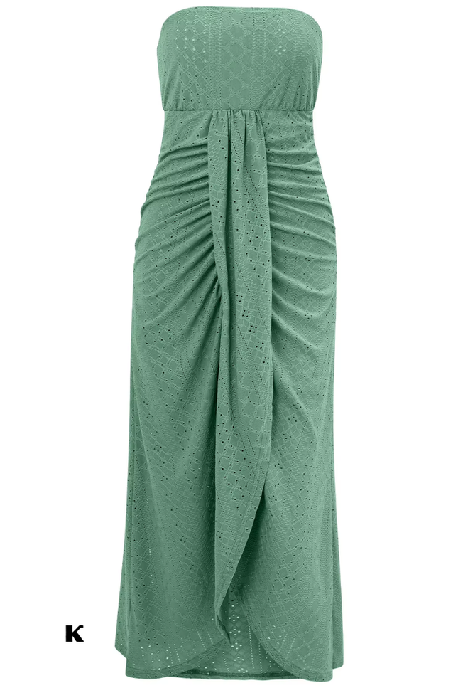 Strapless model backless jurk