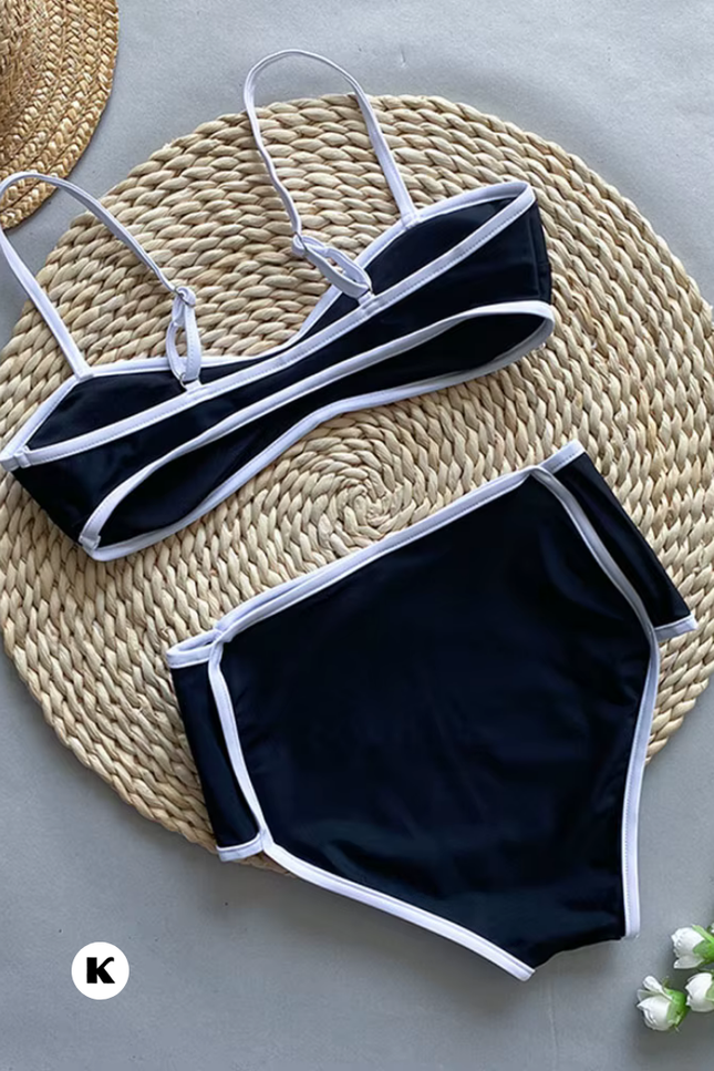 High waisted model bandage bikini