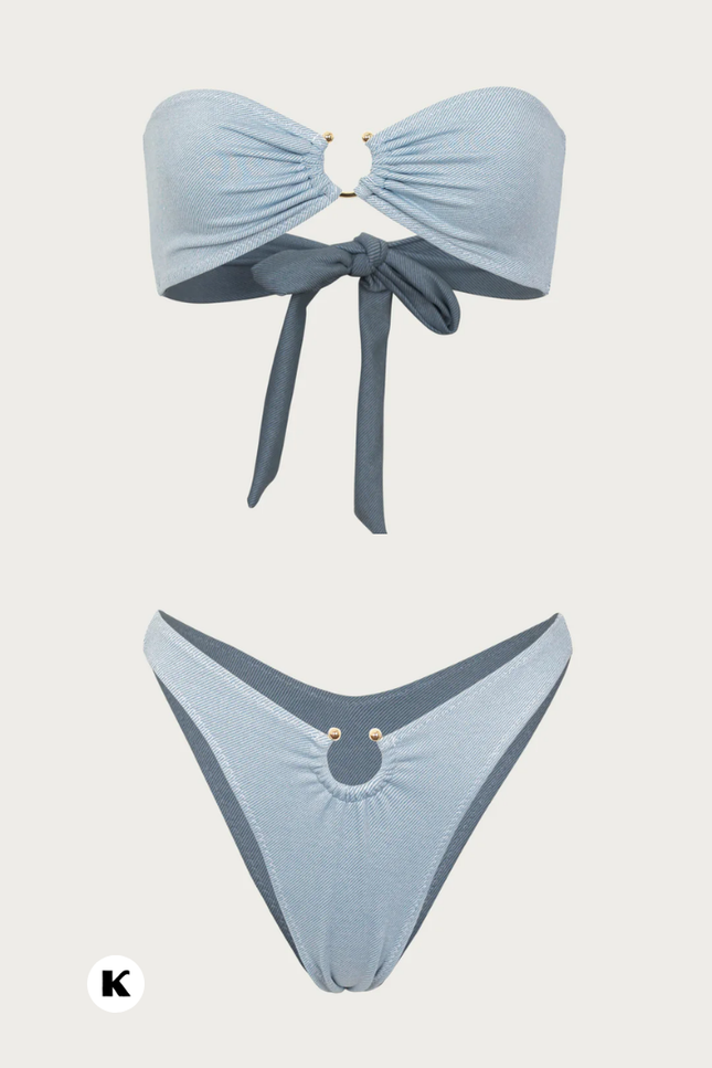 Bandeau model lichtblauwe thong stijl bikini