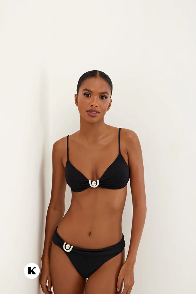 U design model high waisted bikini