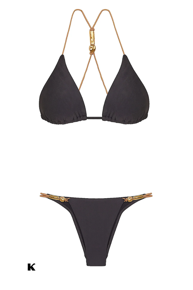 Chic stand out model bikini