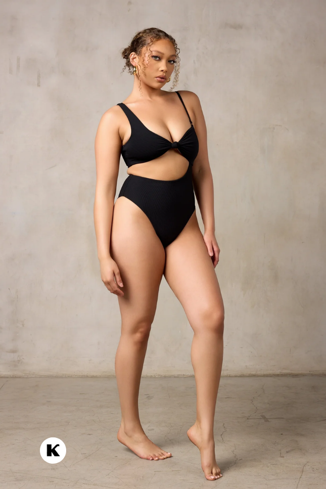 Zwarte elegante one shoulder cut out design badpak