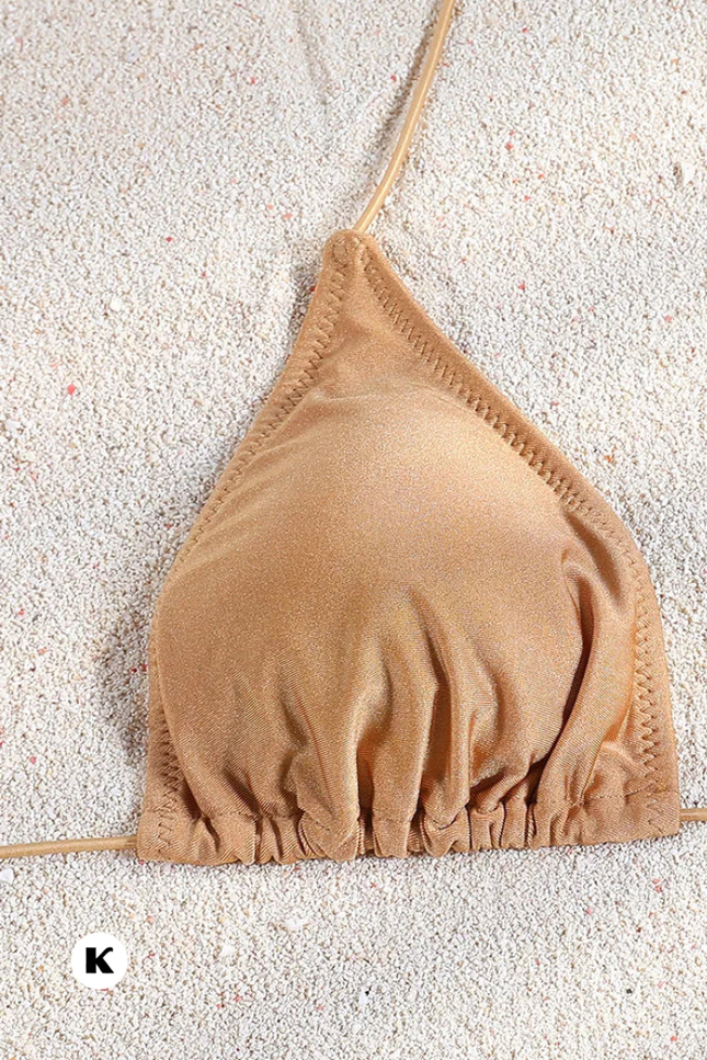 Micro thong model bikini