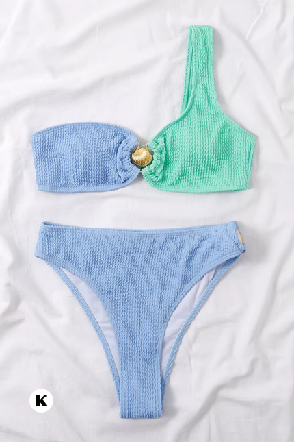 Metal ring model bathing bikini